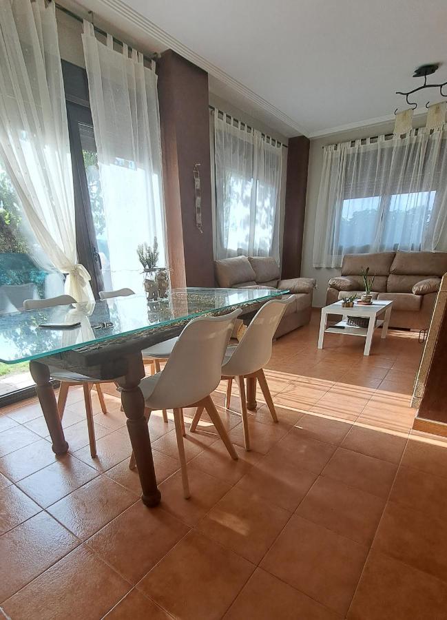 La Casa Del Cipres Villa Aldeamayor de San Martin Exteriör bild